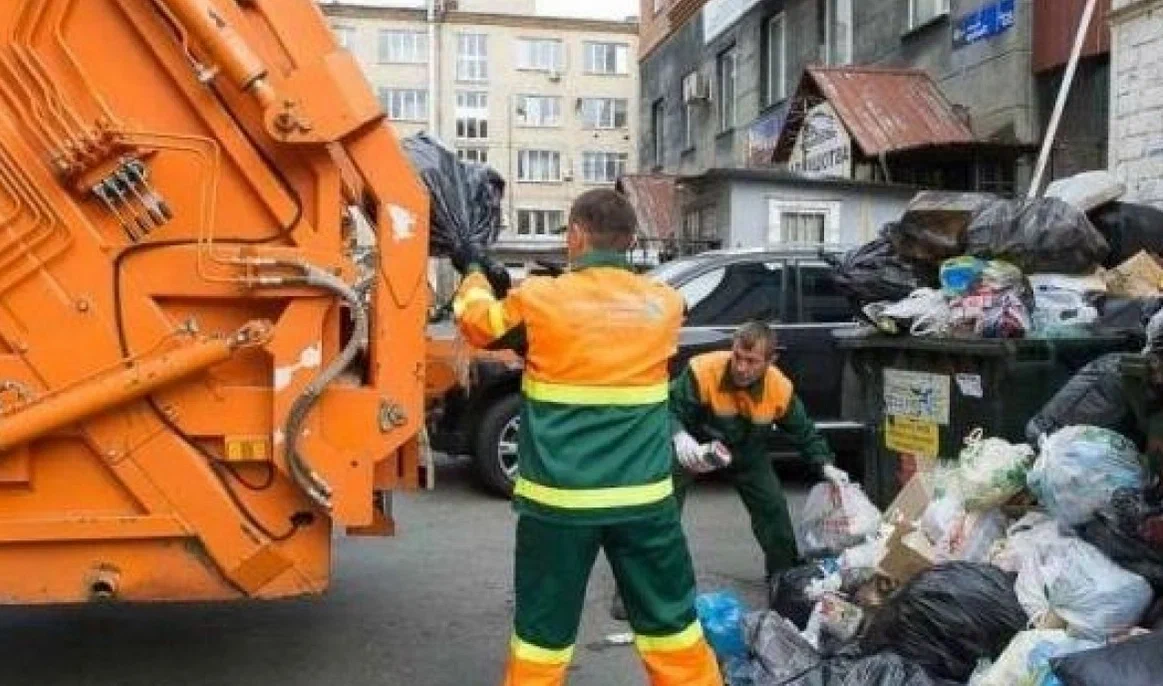 Срочный вывоз мусора в Верхней Пышме от ПроМусор — заказ день в день от 2924 руб., грузчики, цена