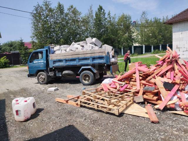 Вывоз мусора с чердака в Верхней Пышме в октябре